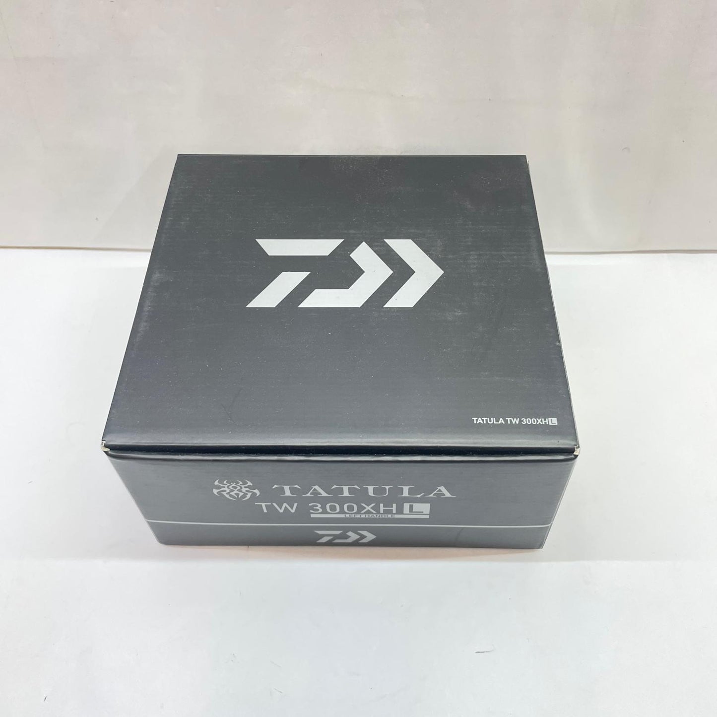 【フィッシング/釣り/釣具/リール】 【ベイトリール/左ハンドル】Daiwa | ダイワ 21タトゥーラTW300XHL 00630106【瀬戸大橋店】