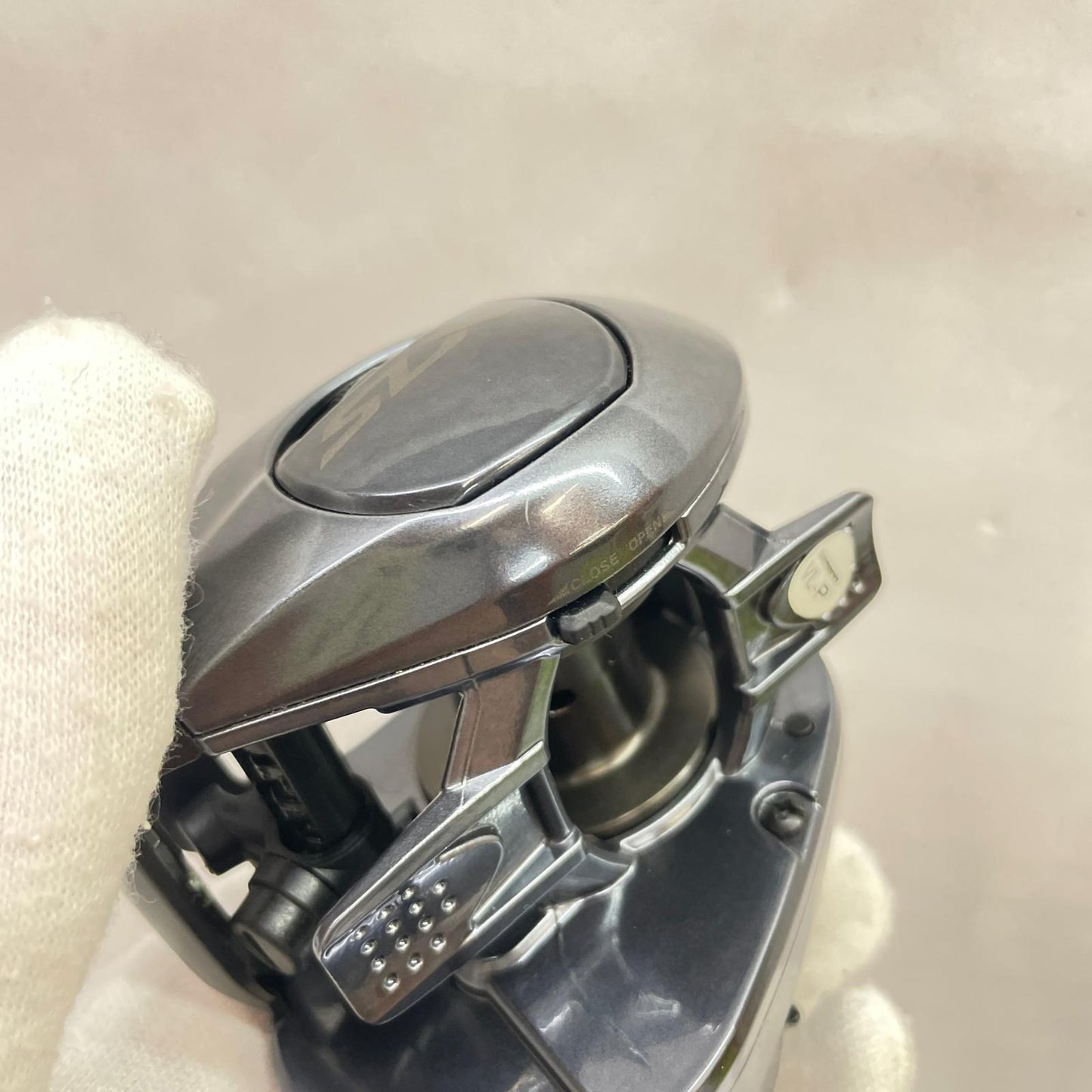 【フィッシング/釣り/釣具/リール】 【ベイトリール/右ハンドル】SHIMANO | シマノ 24SLX70 046956【瀬戸大橋店】