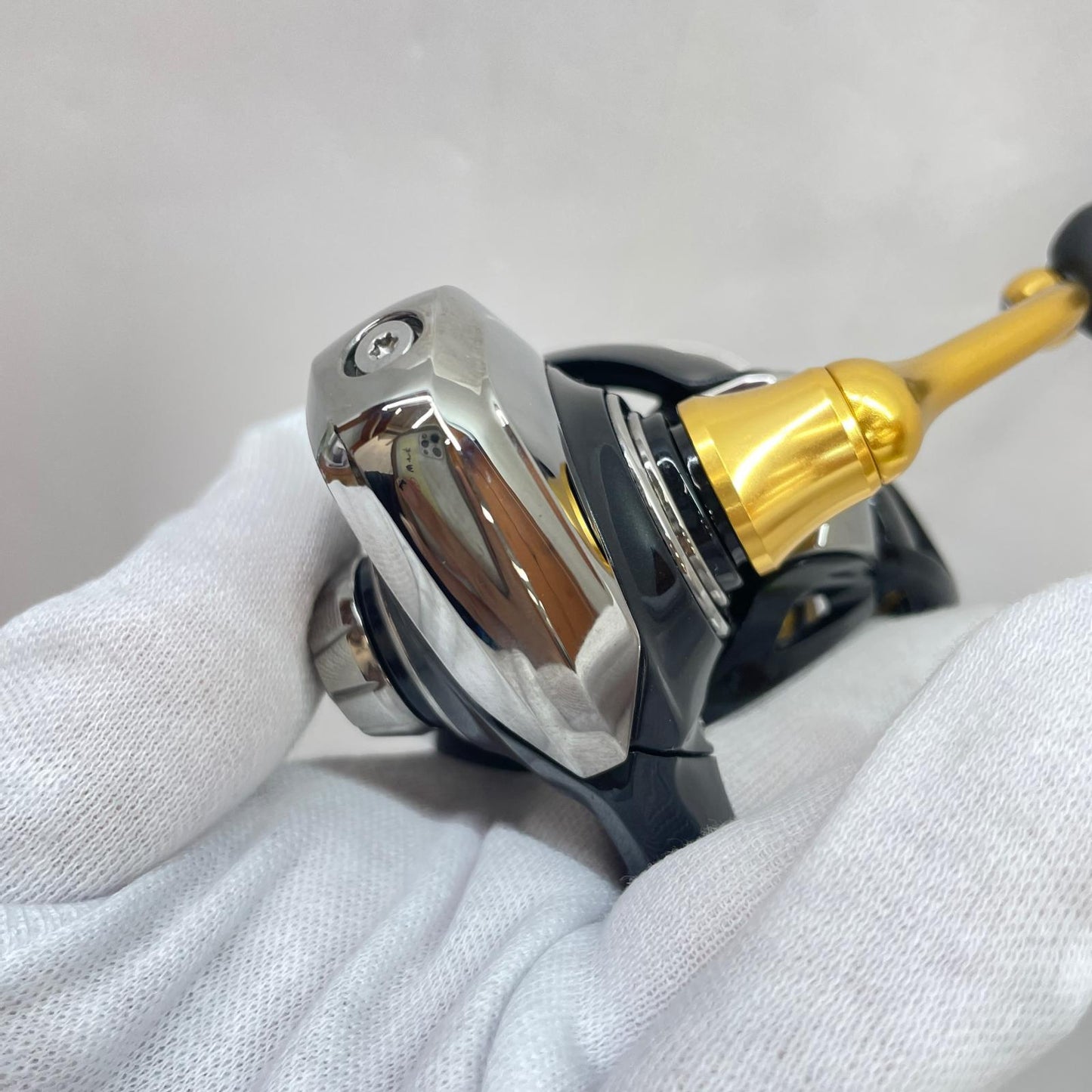 【フィッシング/釣り/釣具/リール】 【スピニングリール】Daiwa | ダイワ 23レガリスLT2000S-XH【瀬戸大橋店】
