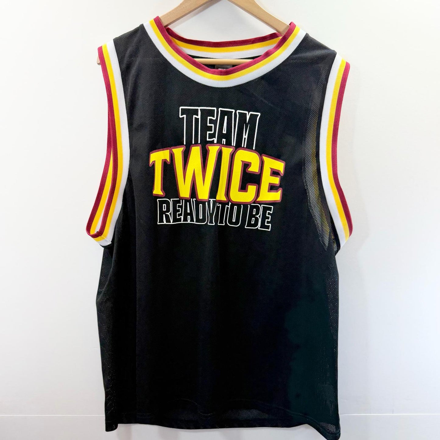 【中古】 アイドルグッズ TWICE READY TO BE NAYEON ユニフォーム メッシュ 【アイドル】【尾張小牧店】