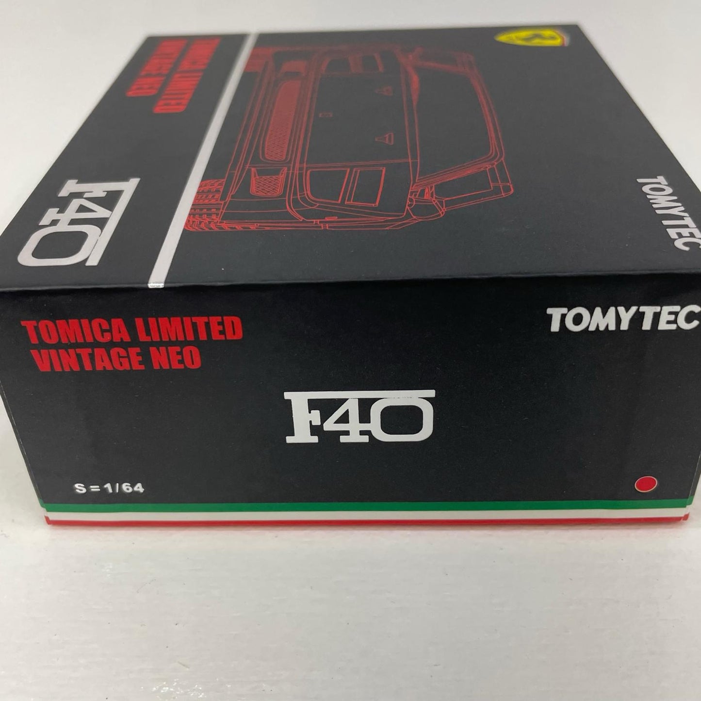 TLV NEO フェラーリF40(赤) トミカリミテッドヴィンテージNEO【尾張小牧店】