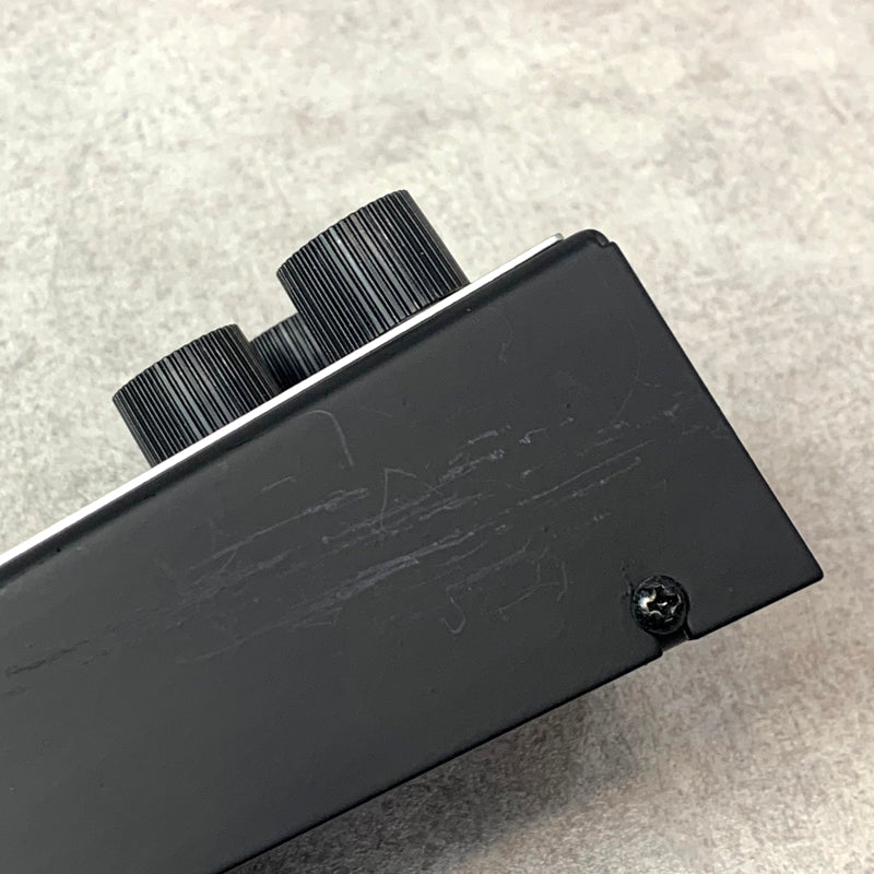 Maestro | マエストロ Fuzz Tone FZ-M 楽器 その他エフェクター 【送料無料】Maestroがついに復活、レトロな筐体から繰り出される荒々しくブーミーなファズ【箱・説明書付き】【加古川店】