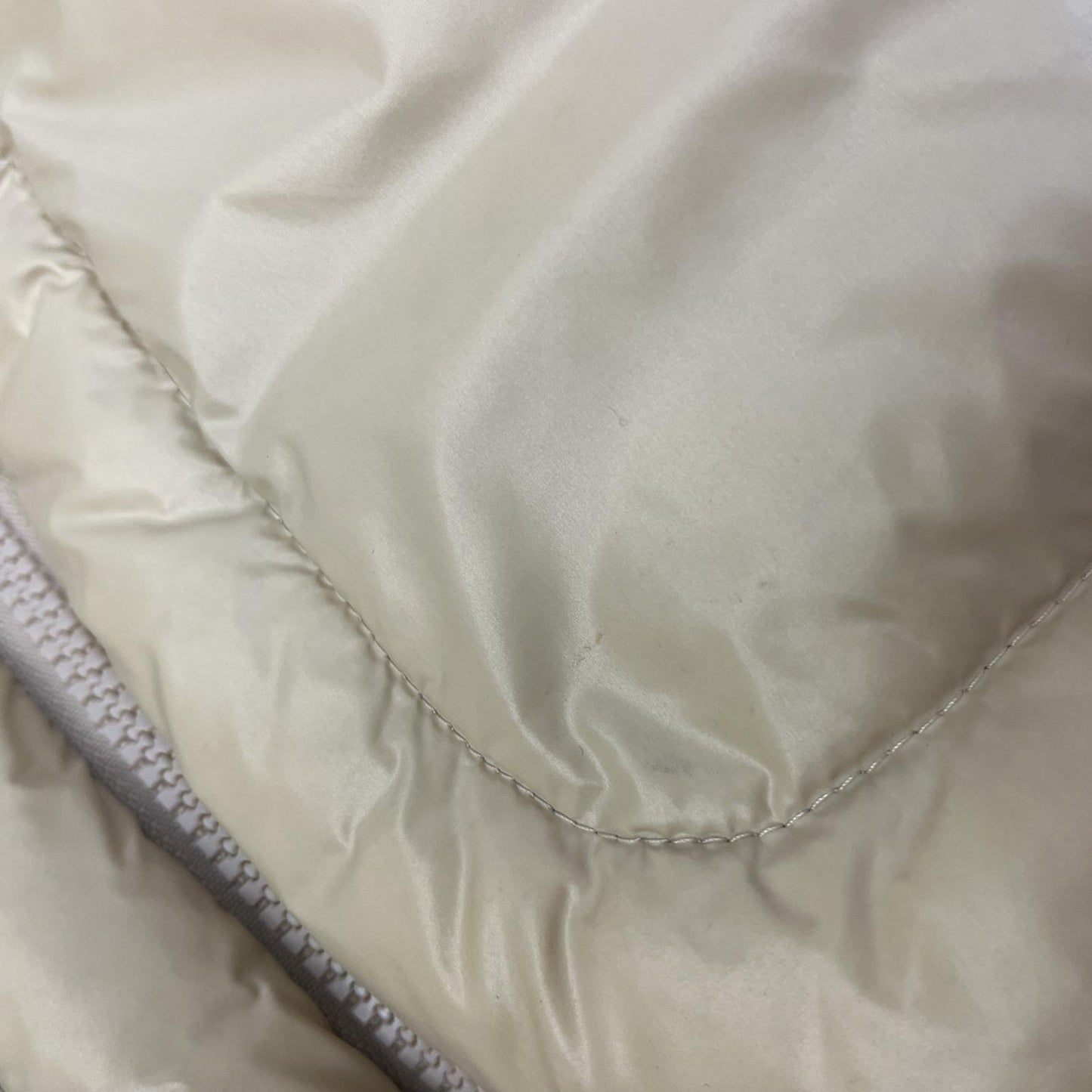 MONCLER | モンクレール THEMIN GILET ダウンベスト I20911A00162 ベージュ サイズ:3【加古川店】