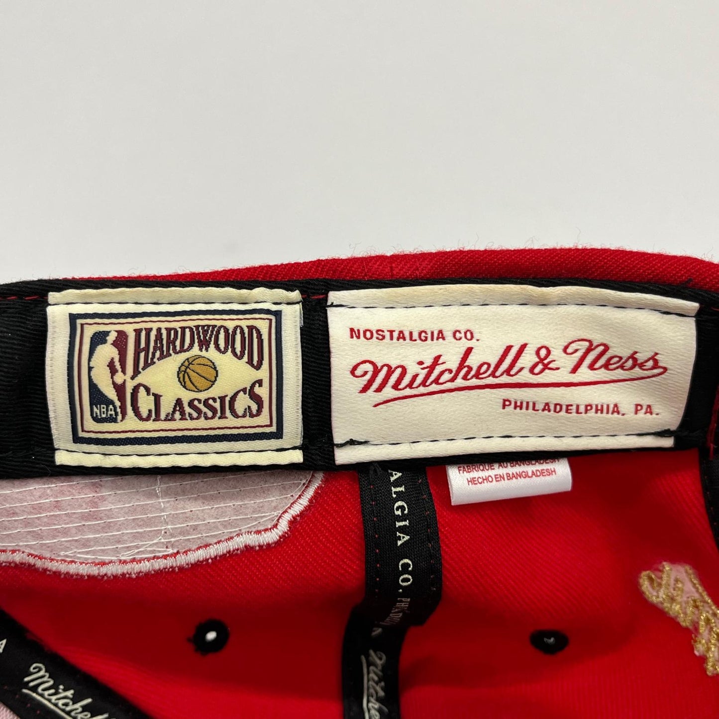 MITCHELL&NESS | ミッシェルアンドネスミッチェルアンドネス CHICAGO BULLS キャップ レッド【加古川店】