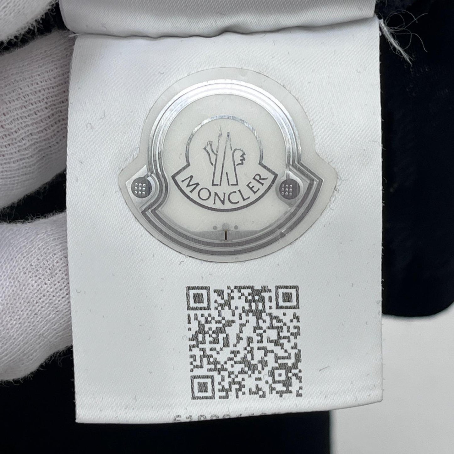 【中古】MONCLER | モンクレール MAGLIA 国内正規品 長袖Tシャツ G20918D00002 ブラック サイズ:M【加古川店】