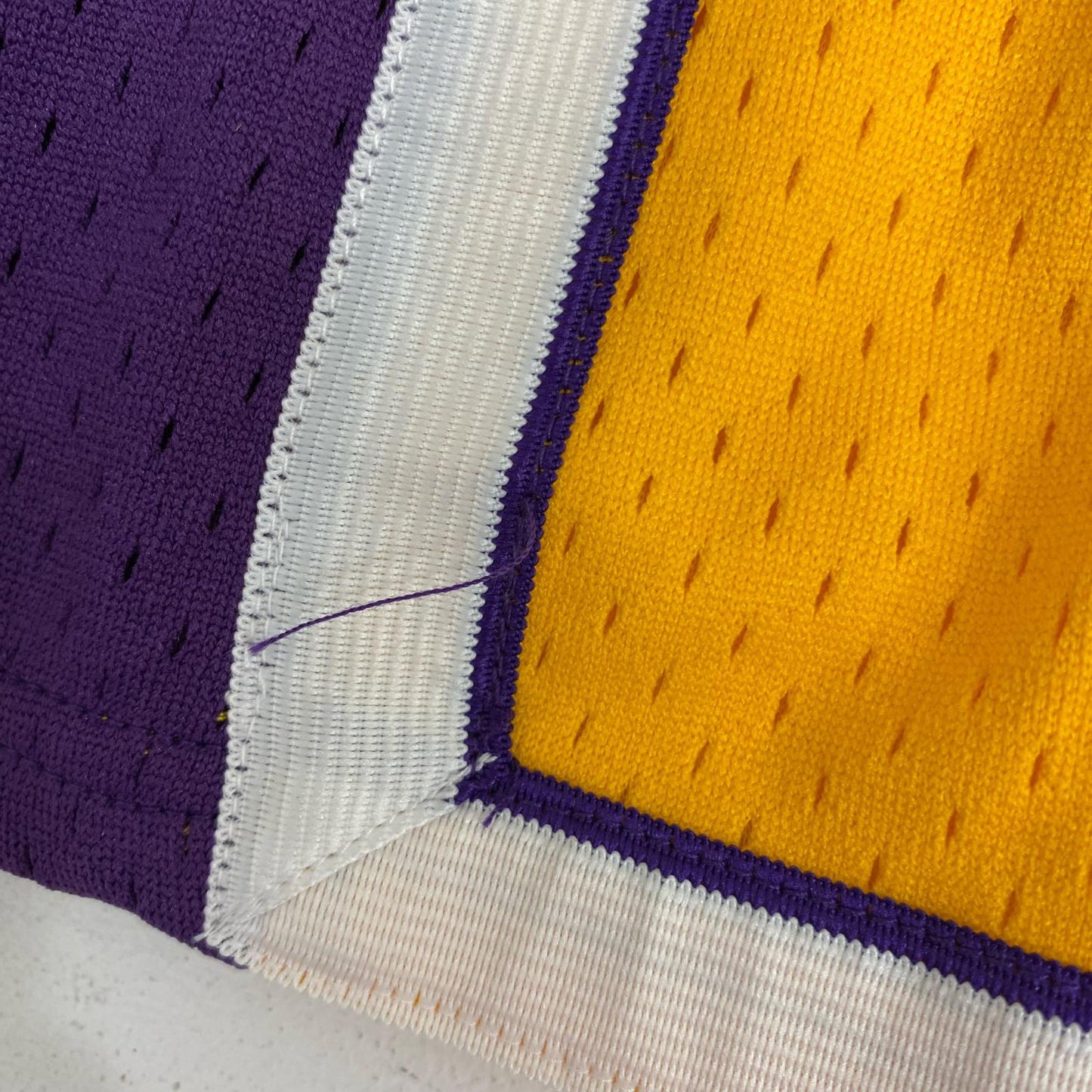 MITCHELL&NESS | ミッシェルアンドネスミッチェルアンドネス MITCHELL&NESS スウィングマン゙パンツ レイカーズロゴ size:L【加古川店】