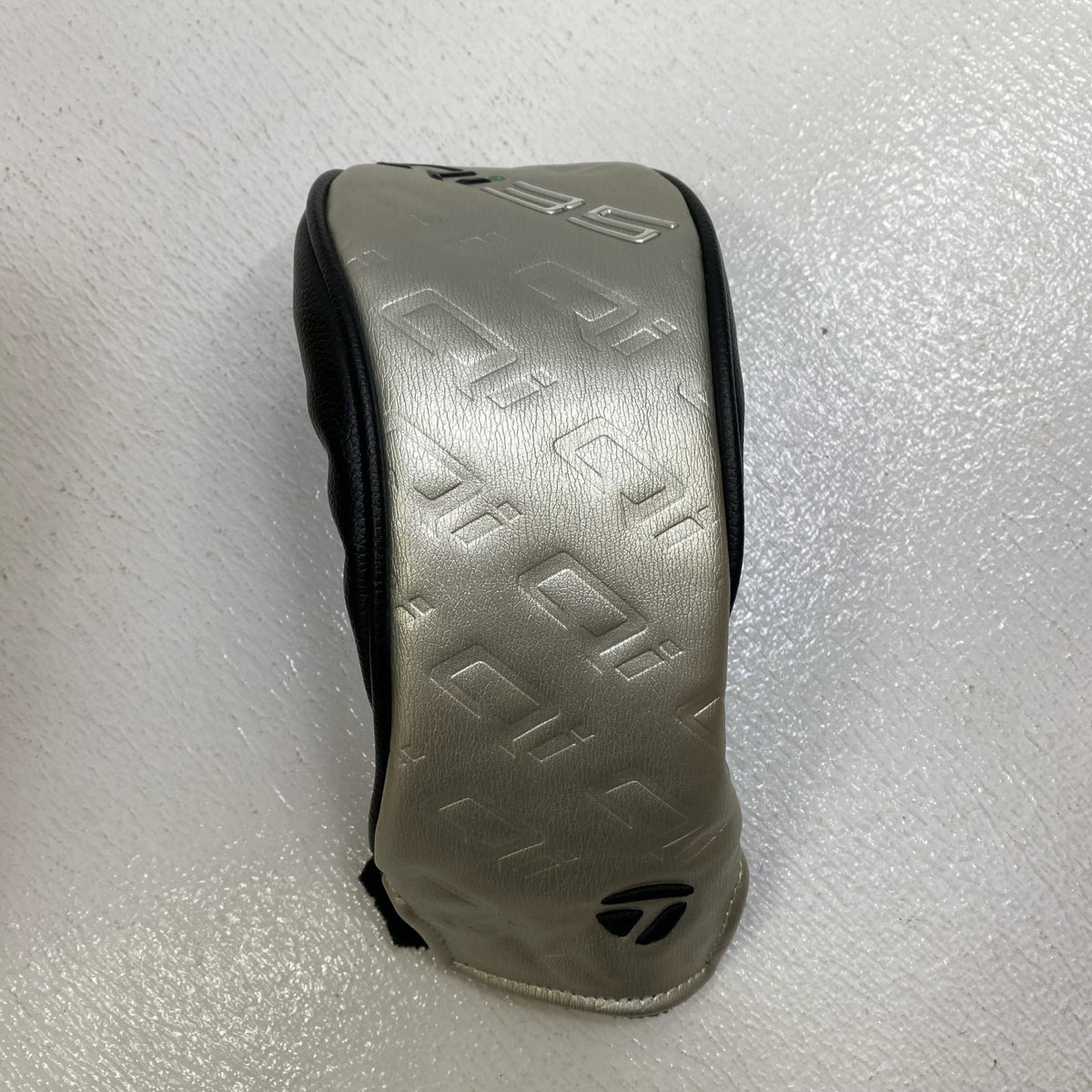 【ゴルフ用品】 TaylorMade | テーラーメイド TaylorMade ユーティリティ Qi35 MAX LITE(2025) 4U 23° シャフト:AIR SPEEDER フレックス:SR ヘッドカバー付属 約40インチ【加古川店】