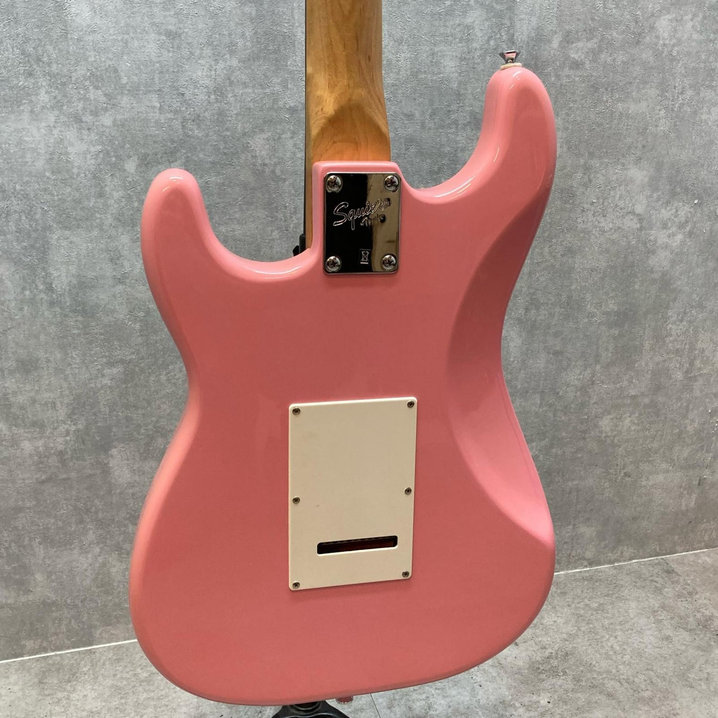 Squier by Fender | スクワイヤバイフェンダー 楽器 Bullet Start【三重本店】