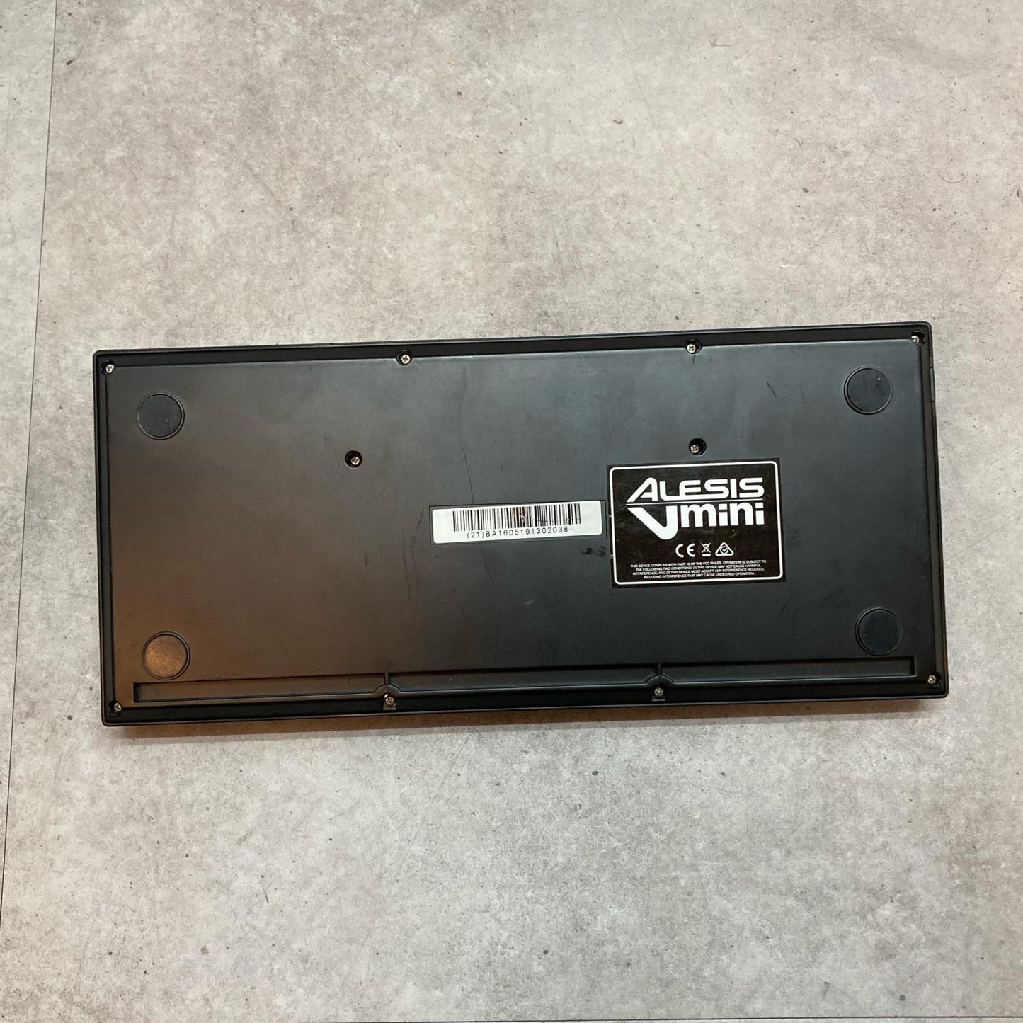 ALESIS | アレシス 楽器 V mini【三重本店】