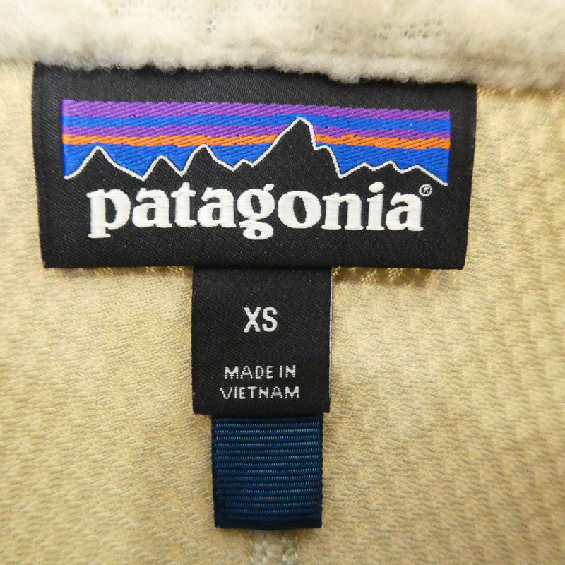 【中古】patagonia | パタゴニア Classic Retro-X Jacket その他トップス 23056 アイボリー サイズ:XS