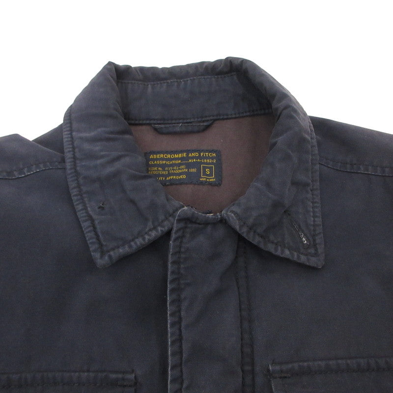 【中古】Abercrombie&Fitch | アバークロンビーアンドフィッチ ミリタリージャケット ネイビー サイズ:S