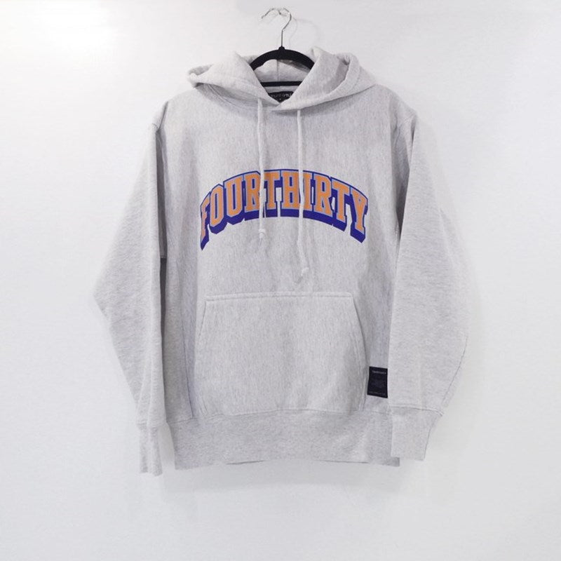 【中古】430 - FOURTHIRTY - | フォーサーティー ARCH COLLAGE P/O PARKA パーカー 22-175 グレー