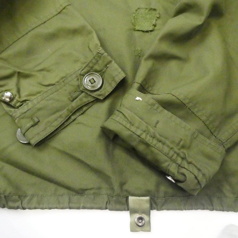 【中古】MILITARY衣料 | ミリタリーイリョウ モッズコート 8415-21-870-5573 90s カナダ軍 カーキ サイズ:2