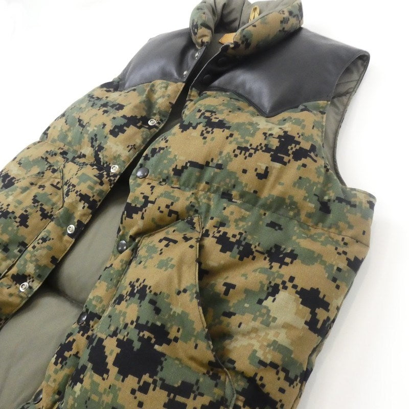 【中古】Rocky Mountain FeatherBed | ロッキーマウンテンフェザーベッド ダウンベスト 450-482-91 カモ サイズ:38