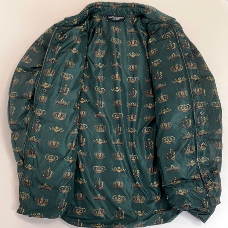 【中古】DOLCE & GABBANA | ドルチェアンドガッバーナ クラウン総柄 ダウンジャケット G9FK3T グリーン サイズ:48