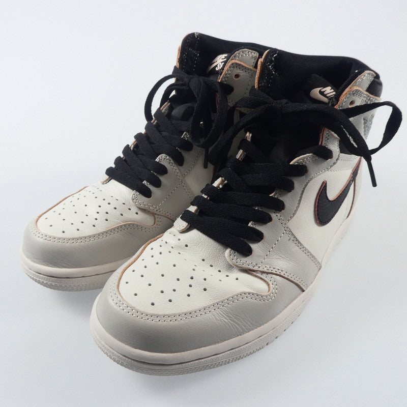 【中古】NIKE | ナイキ AIR JORDAN 1 RETRO HIGH OG DEFIANT NYC TO PARIS スニーカー CD6578-006 グレー 26.5cm