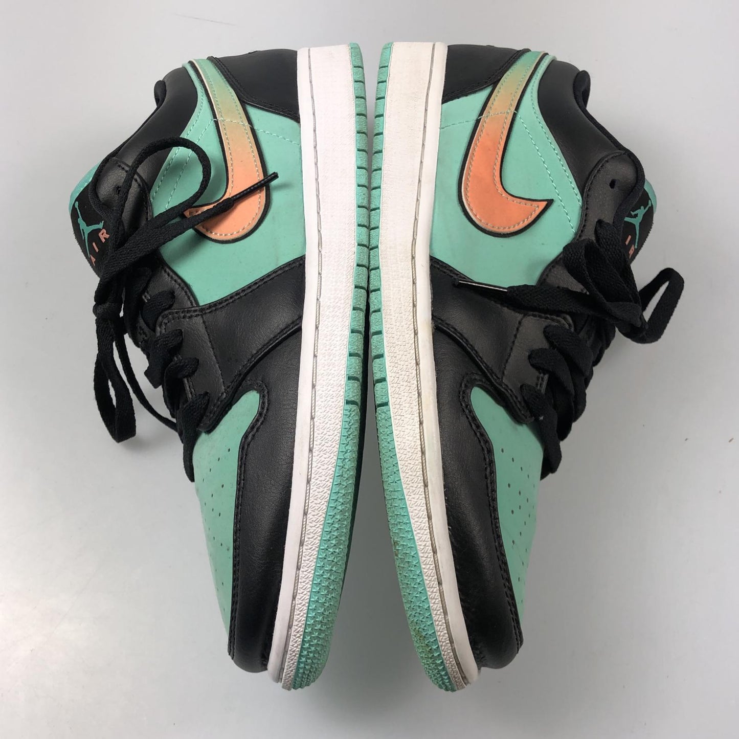 【中古】NIKE | ナイキ AIR JORDAN 1 LOW SE TROPICAL TWIST スニーカー CK3022-301 ライトグリーン 27cm