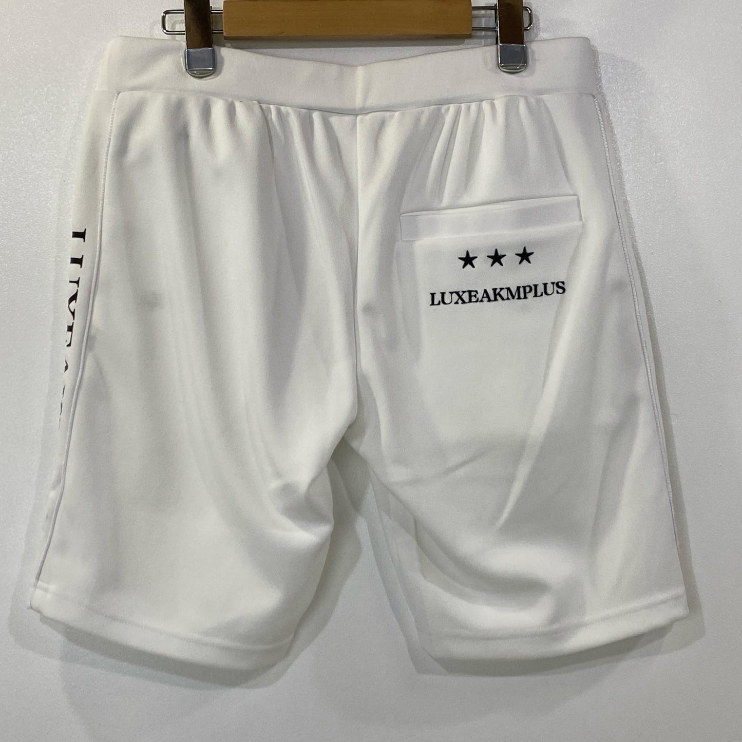 【中古】AKM(志風音) | エーケーエムシフォン JERSEY TRACK SHORT PANTS ショートパンツ LAB-23022 2023S/S ホワイト サイズ:L