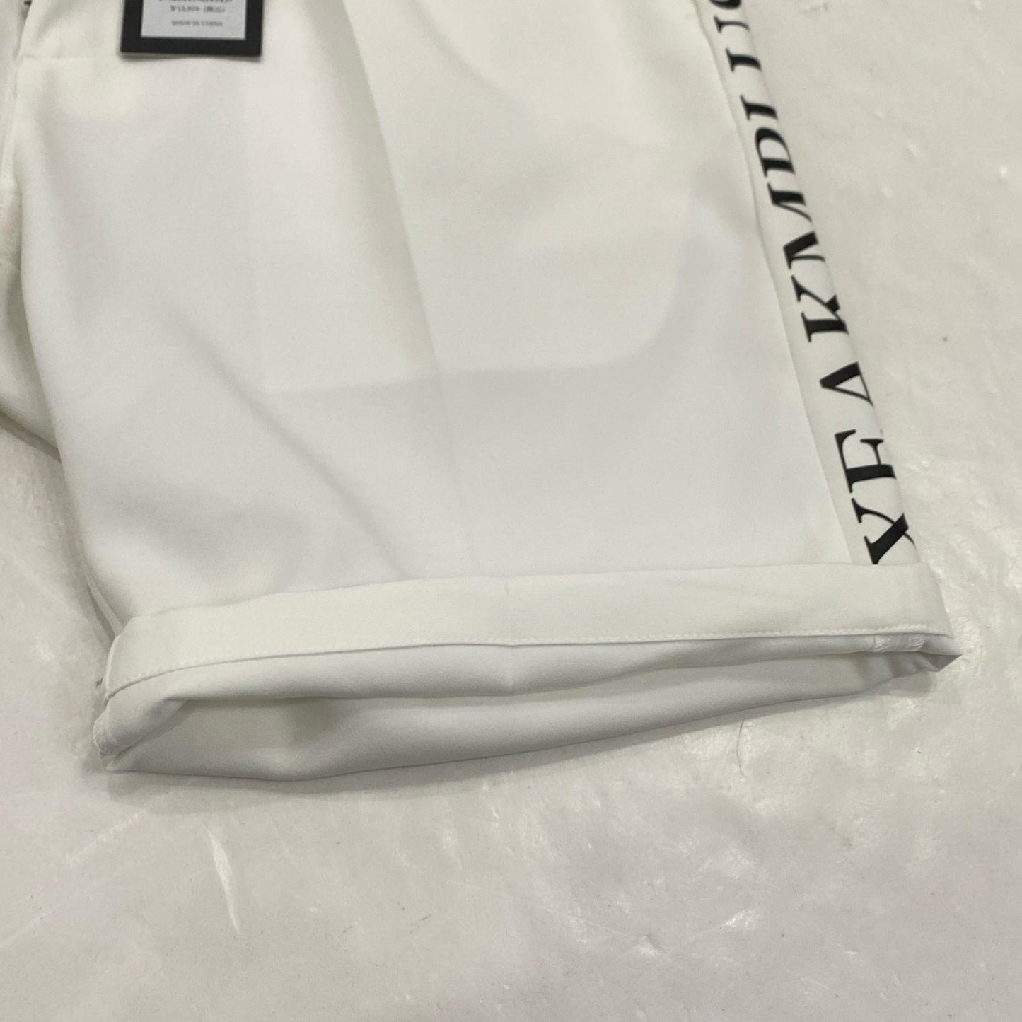 【中古】AKM(志風音) | エーケーエムシフォン BASIC LOGO SHORT PANTS ショートパンツ LAB-23008 2023S/S ホワイト サイズ:XL