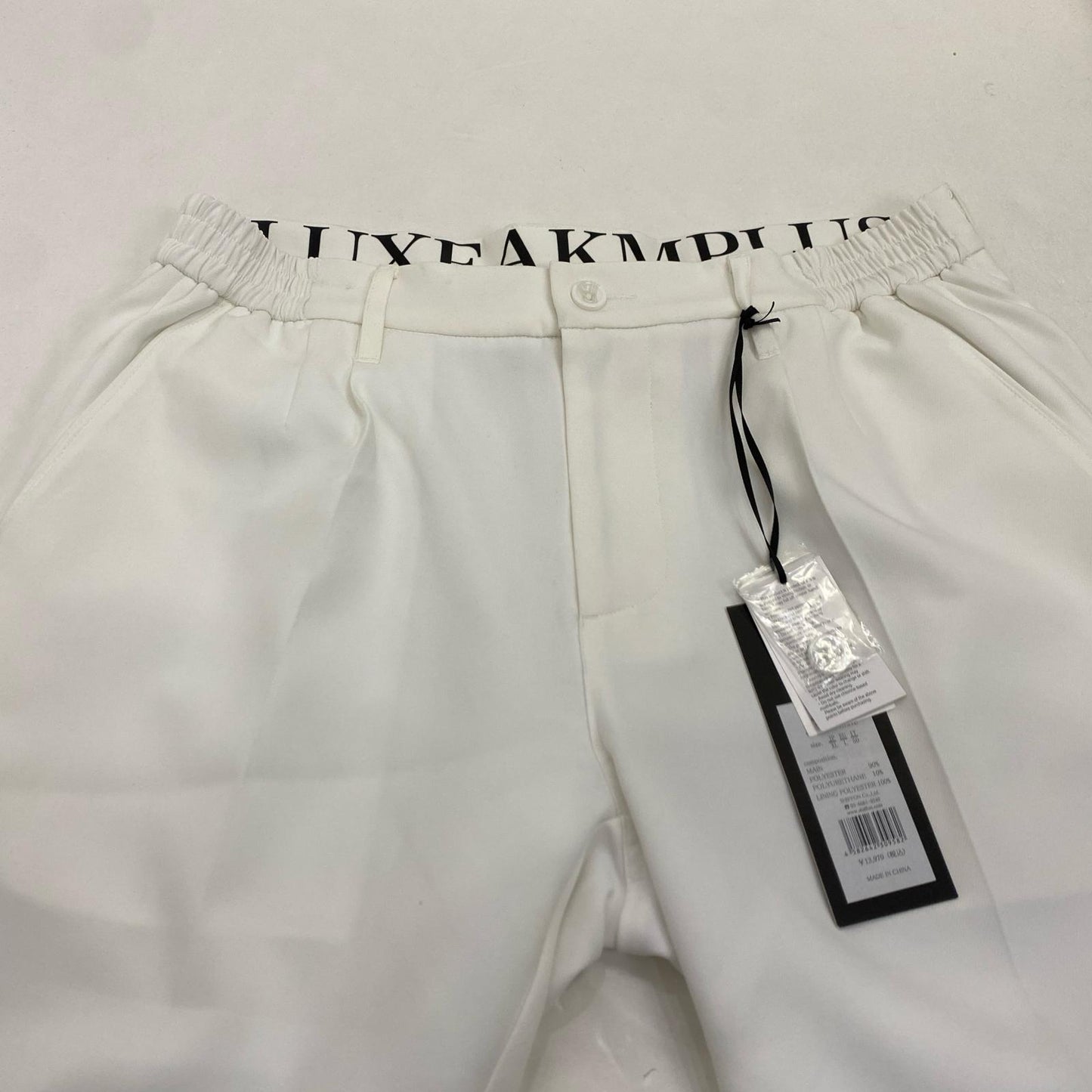【中古】AKM(志風音) | エーケーエムシフォン BASIC LOGO SHORT PANTS ショートパンツ LAB-23008 2023S/S ホワイト サイズ:XL