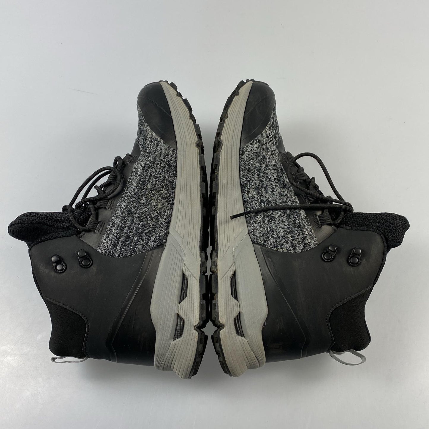 【中古】THE NORTH FACE | ザ・ノースフェイス SHAVED HIKER MID GORE-TEX スニーカー NF51930 ブラック 28cm