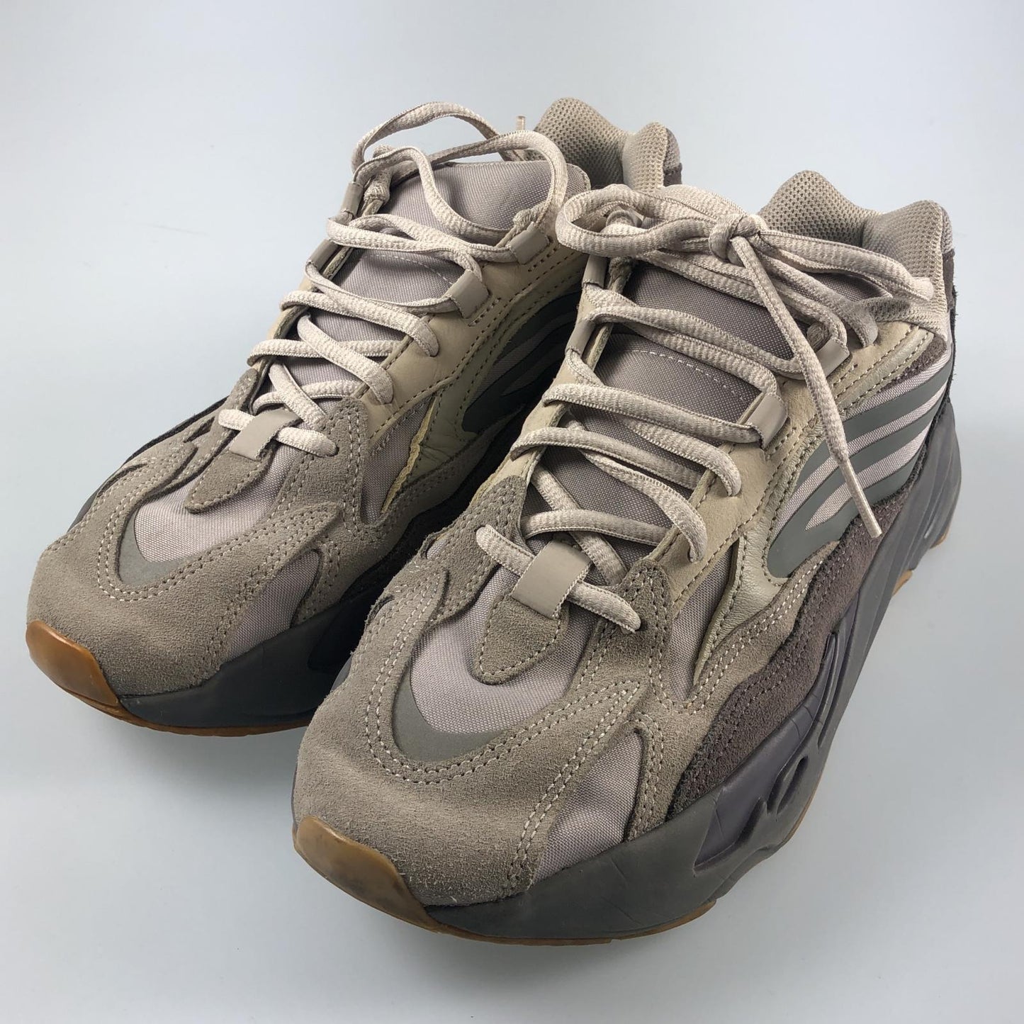 【中古】adidas | アディダス YEEZY BOOST 700 V2 スニーカー FU7914 グレー 27.5cm