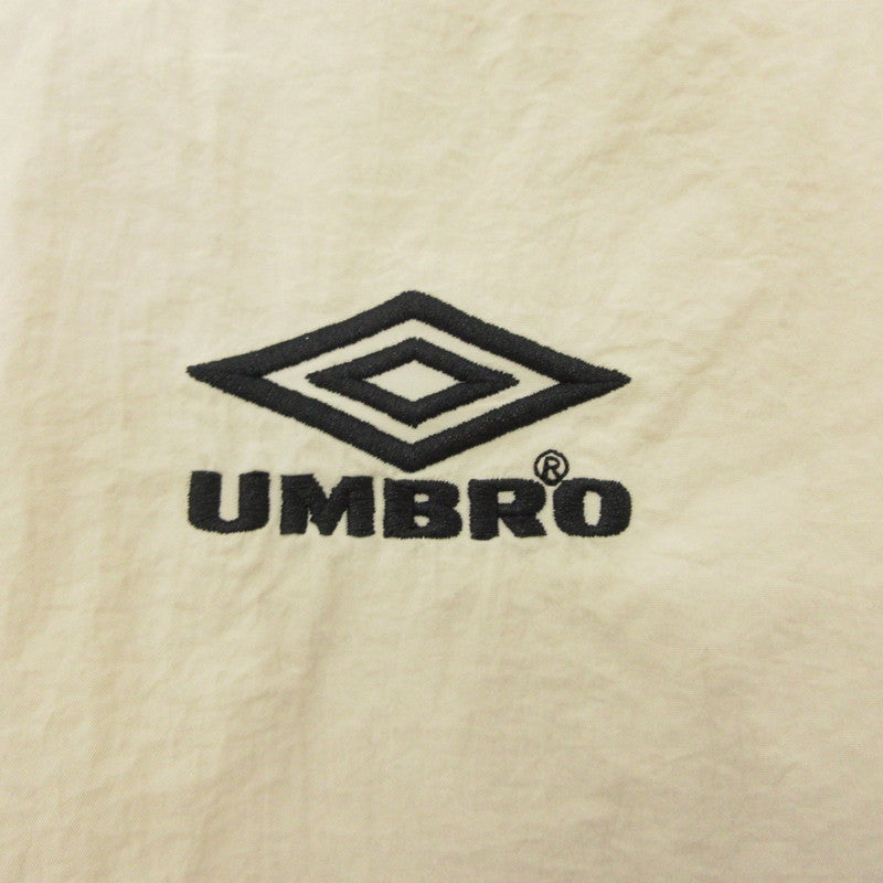 【中古】UMBRO | アンブロ New Nylon Pull Over その他トップス 1059394400014 アイボリー サイズ:M