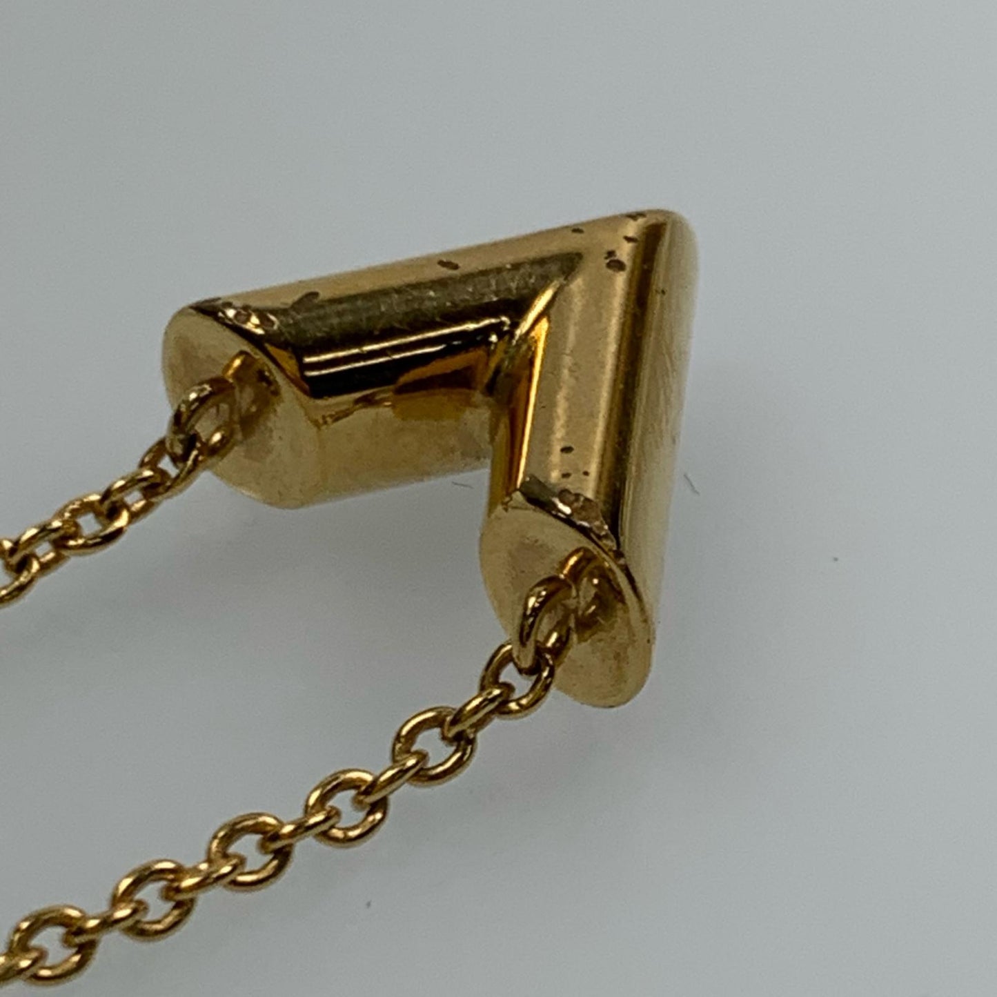 【中古】LOUIS VUITTON | ルイ・ヴィトン エセンシャルV ネックレス M00857