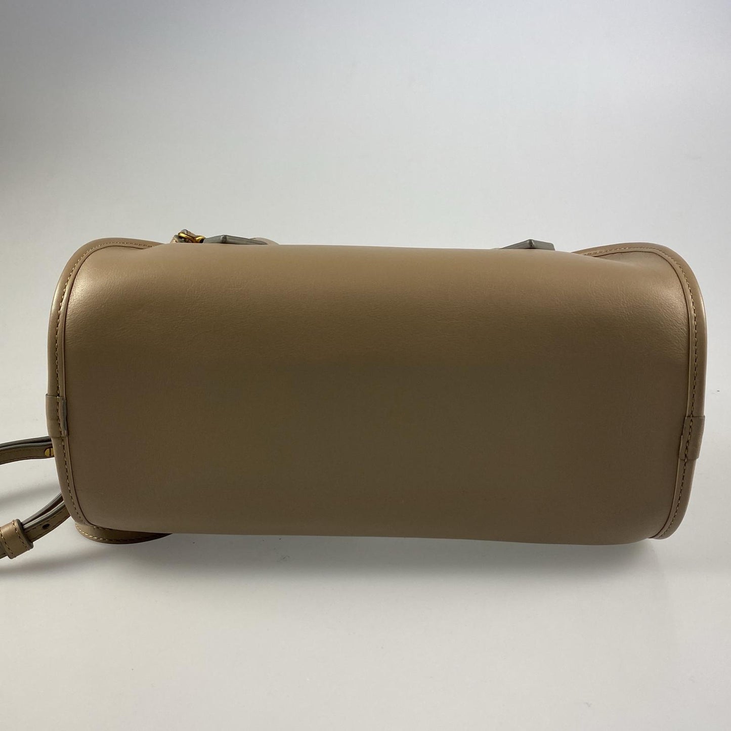 【中古】J&M Davidson | ジェイアンドエムデヴィッドソン MINI BUREAU BAG ハンドバッグ ベージュ