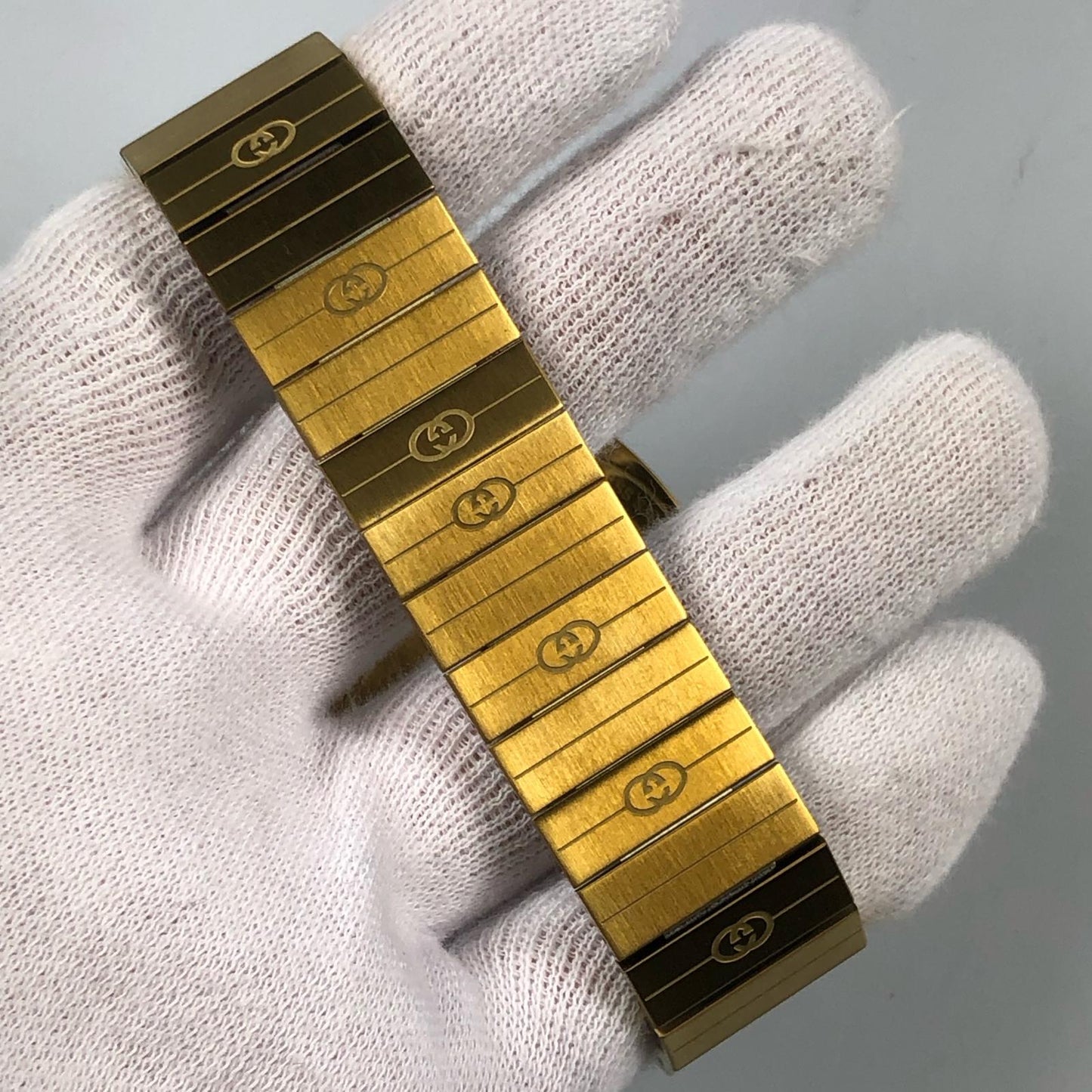 【中古】GUCCI | グッチ GRIP 腕時計 YA157403 ゴールド