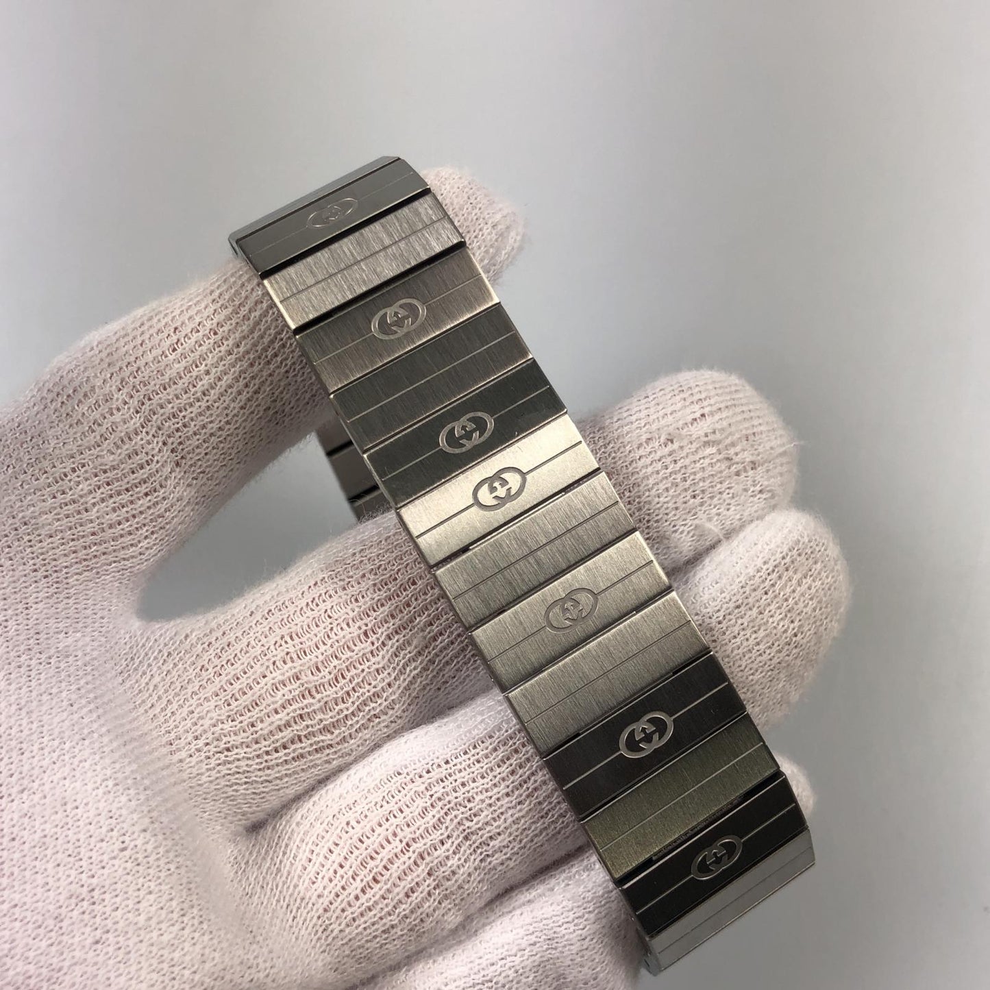 【中古】GUCCI | グッチ GRIP 腕時計 YA157401 シルバー