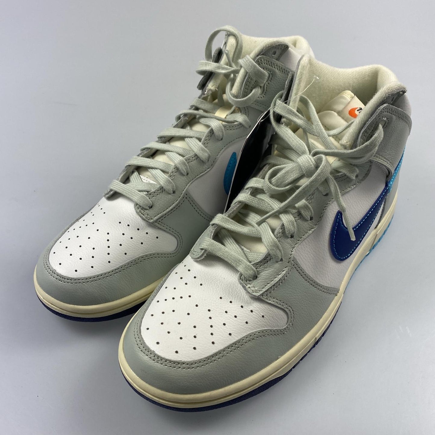 【中古】NIKE | ナイキ DUNK HIGH RETRO SE スニーカー DZ2535-100 グレー 29.5cm