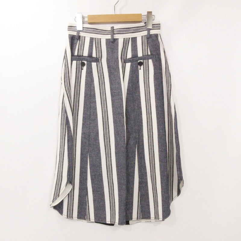 【中古】MAX MARA | マックスマーラ フロントボタンストライプ スカート 21010377 SPORTMAX サイズ:38