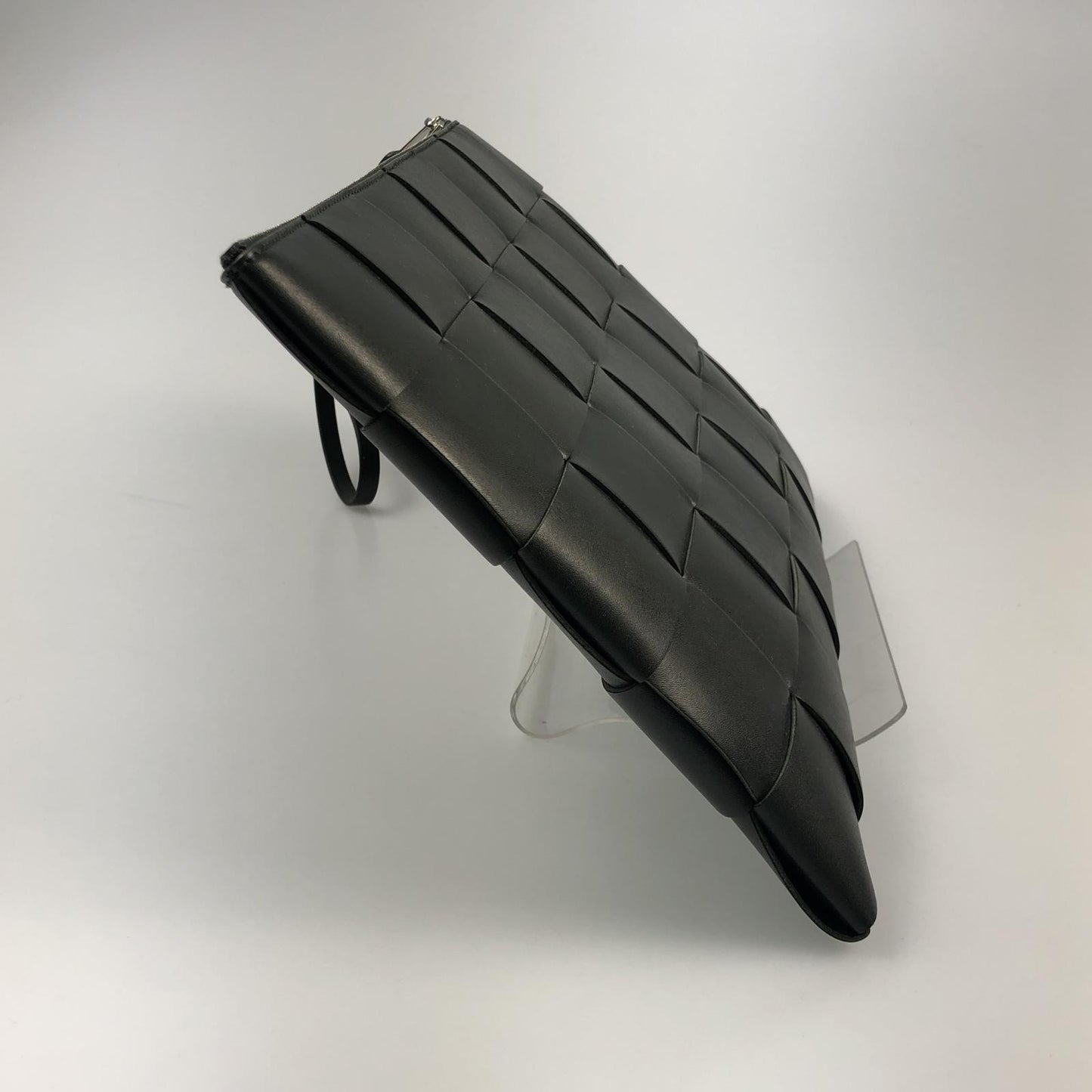 【中古】BOTTEGA VENETA | ボッテガヴェネタ ラージカセットポーチ クラッチバッグ 649616 2024S/S