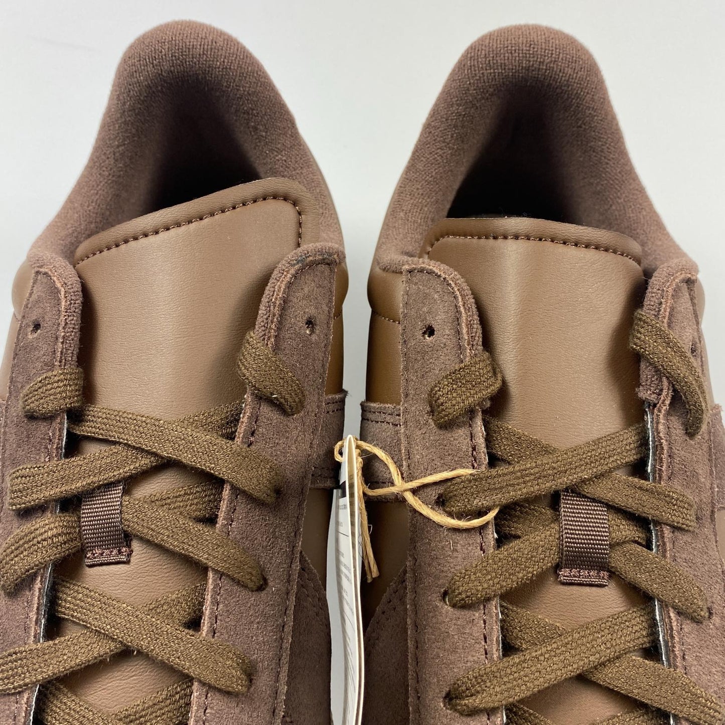 【中古】adidas | アディダス BW ARMY スニーカー H03723 ブラウン 26cm