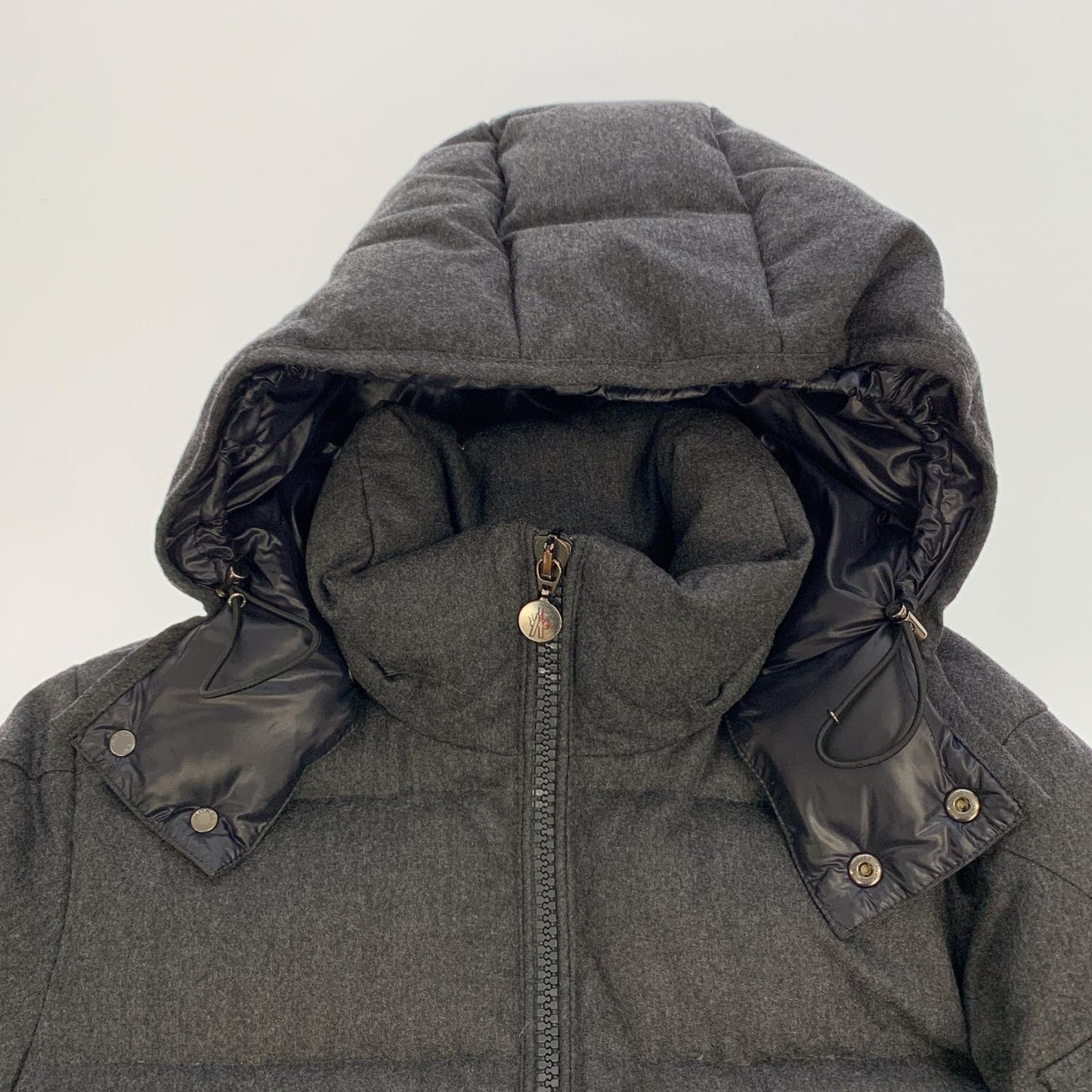 【中古】MONCLER | モンクレール MONTGENEVRE ダウンジャケット 32091403380554272 サイズ:0 国内正規品 グレー