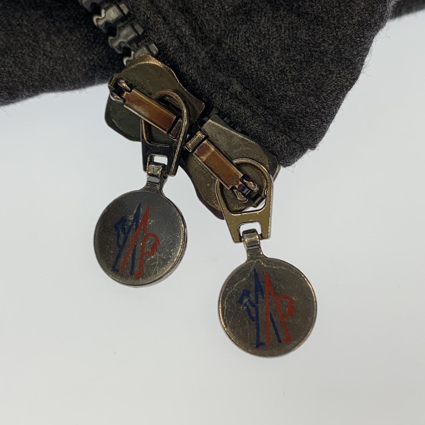 【中古】MONCLER | モンクレール MONTGENEVRE ダウンジャケット 32091403380554272 サイズ:0 国内正規品 グレー