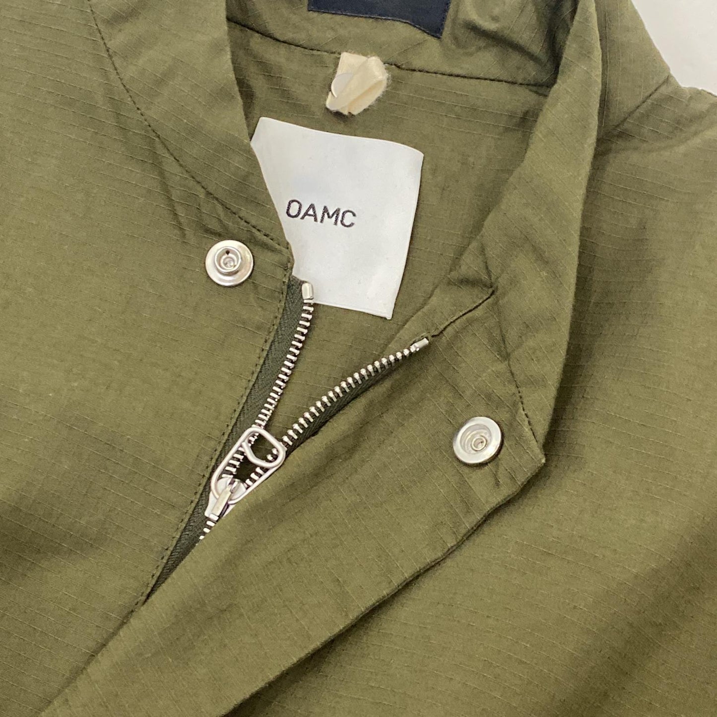 【中古】OAMC | オーエーエムシー BAKER JACKET ミリタリージャケット 24E28OAU63 カーキ サイズ:M