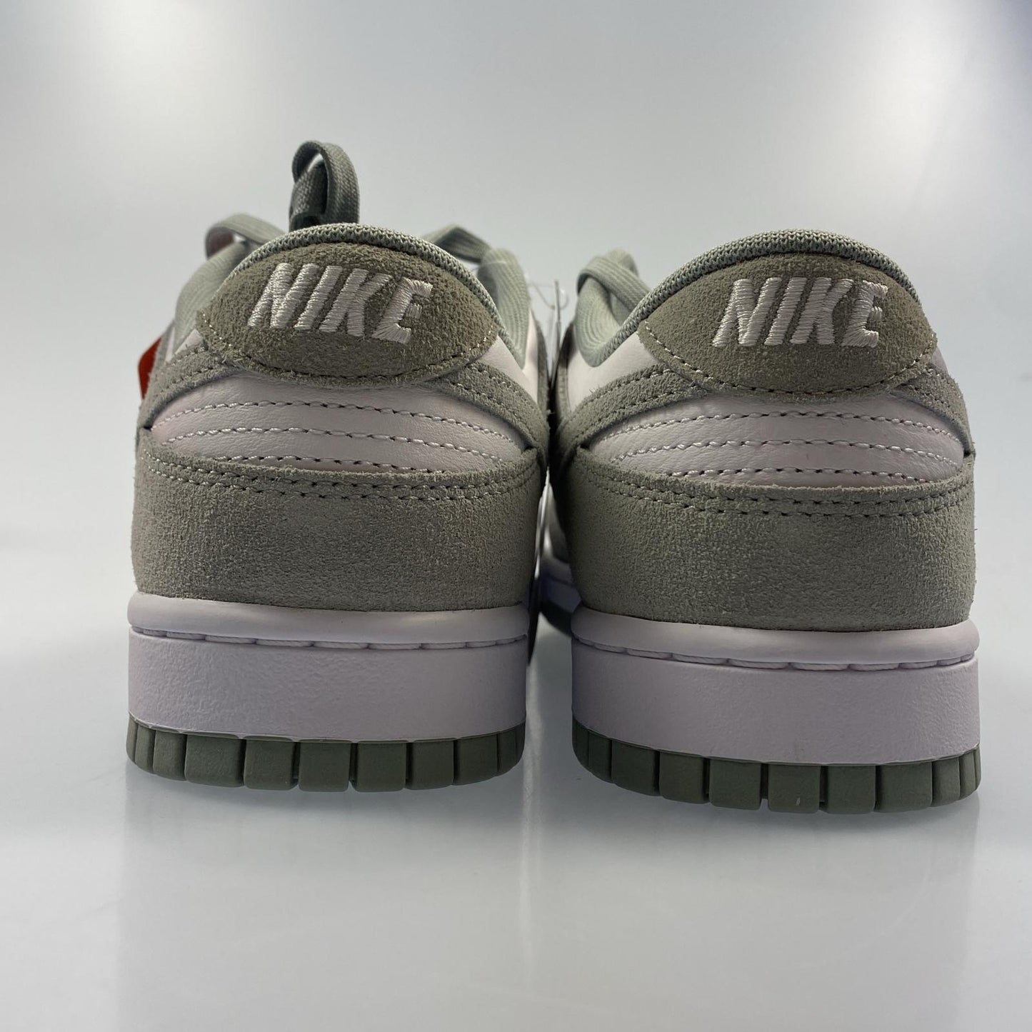 【中古】NIKE | ナイキ DUNK LOW RETRO SE LIGHT PUMICE スニーカー FQ8249-101 グレー 27cm