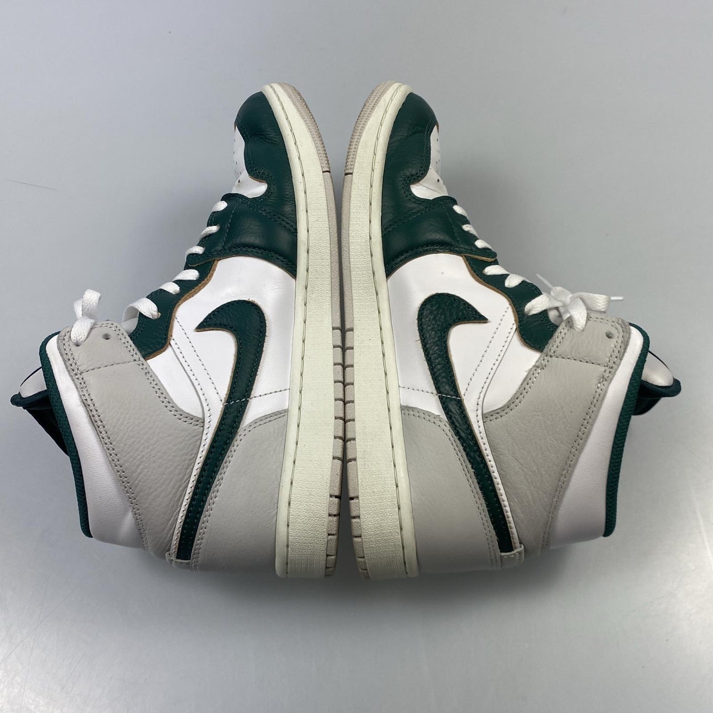 【中古】NIKE | ナイキ AIR JORDAN 1 MID OXIDIZED GREEN スニーカー FQ7720-103 グリーン 27.5cm