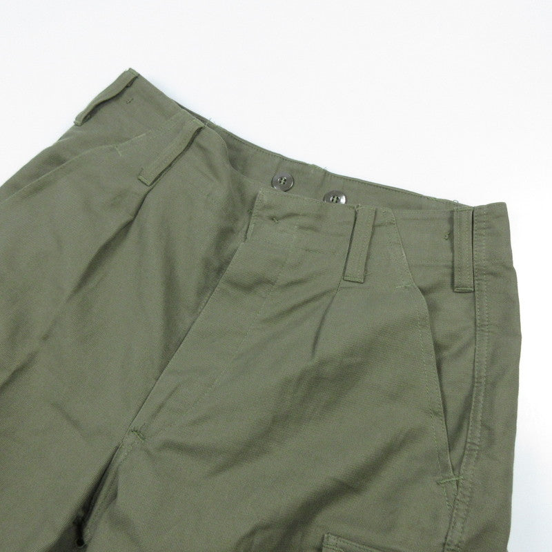 【中古】MILITARY衣料 | ミリタリーイリョウ カーゴパンツ 8415-12-155-9093 ドイツ軍年式:80sサイズ:6 カーキ