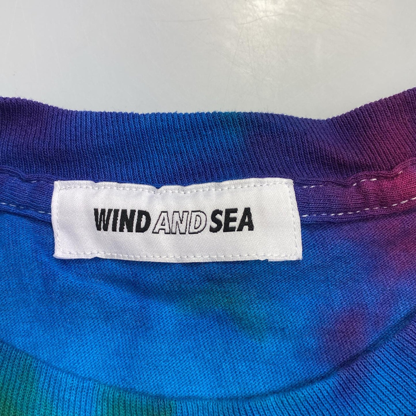 【中古】WIND AND SEA | ウィンダンシーウインダンシー LONG SLEEVE CUT-SEWN TIEDIE 長袖Tシャツ WDS-CS-121 年式:2019S/S マルチカラー サイズ:L