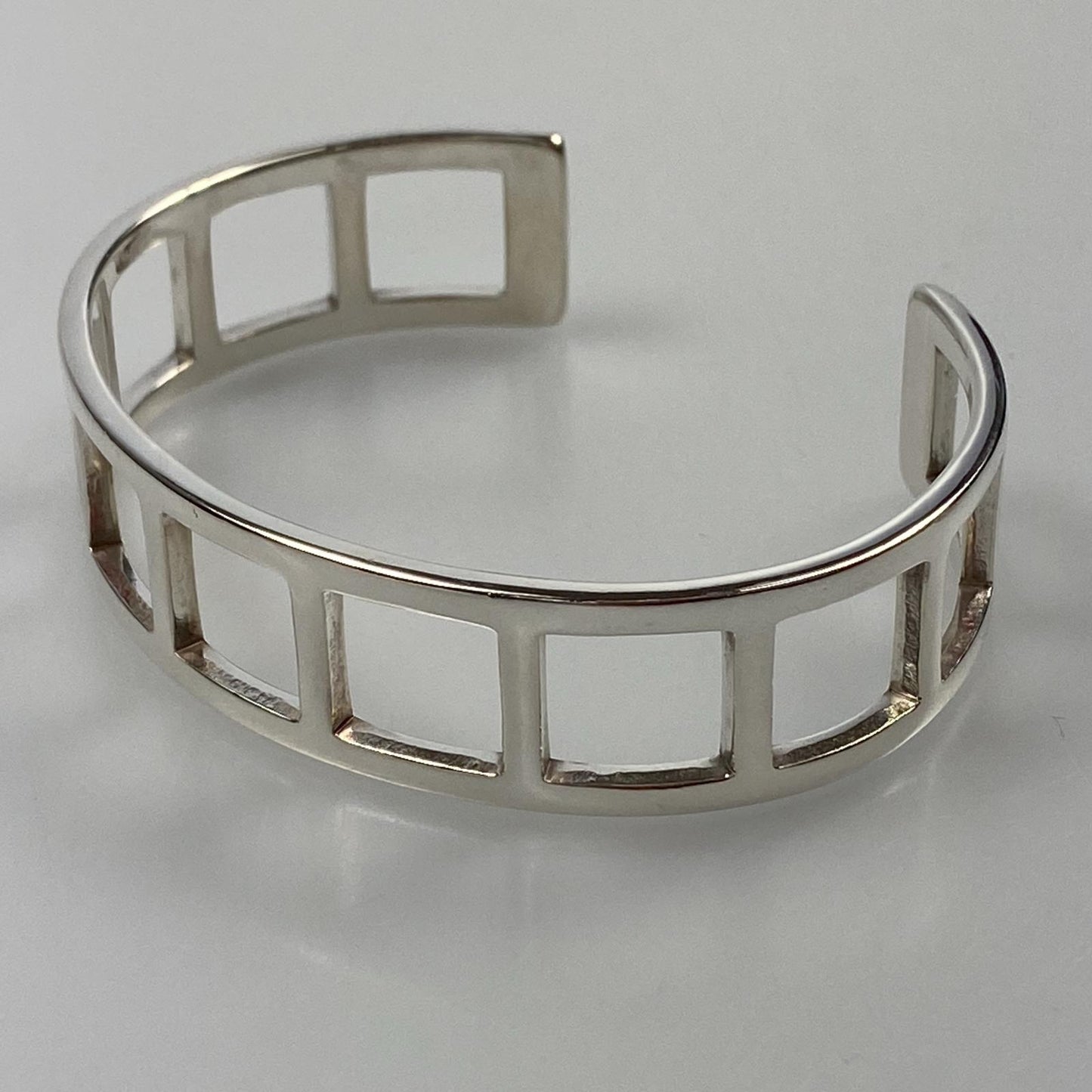 【中古】GUCCI | グッチ オープンスクエアバングル ブレスレット
