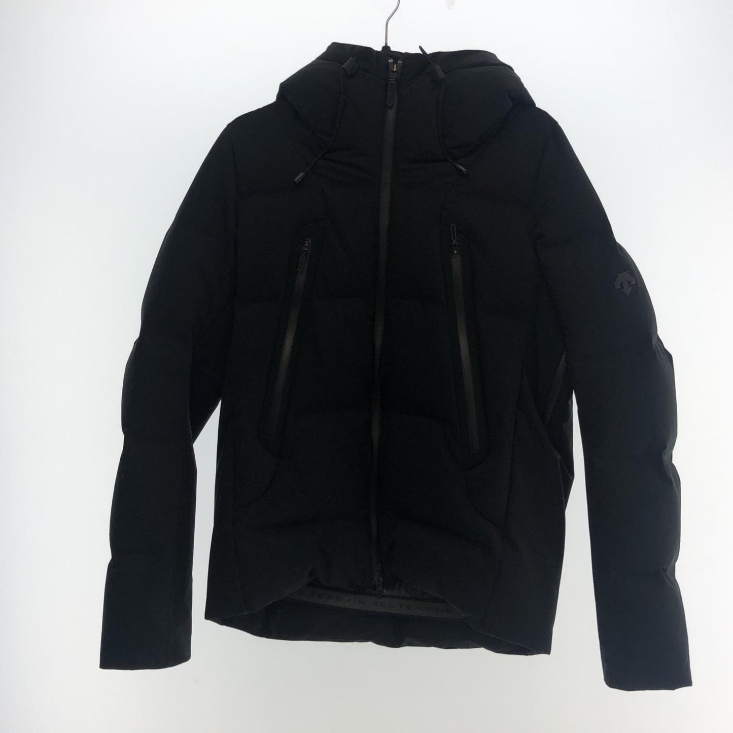 【中古】DESCENTE ALLTERRAIN | デサントオルテライン MIZUSAWA DOWN MOUNTAINEER ダウンジャケット DAMQGK30U ブラック サイズ:M