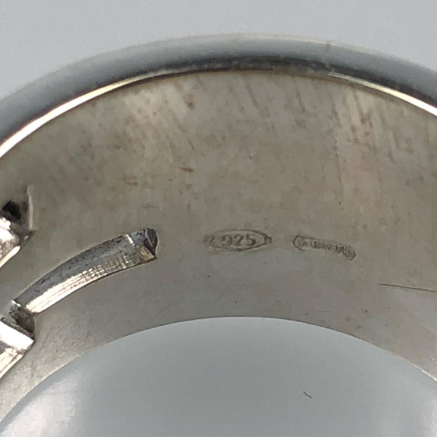 【中古】GUCCI | グッチ カットアウトGワイド リング・指輪 シルバーリング