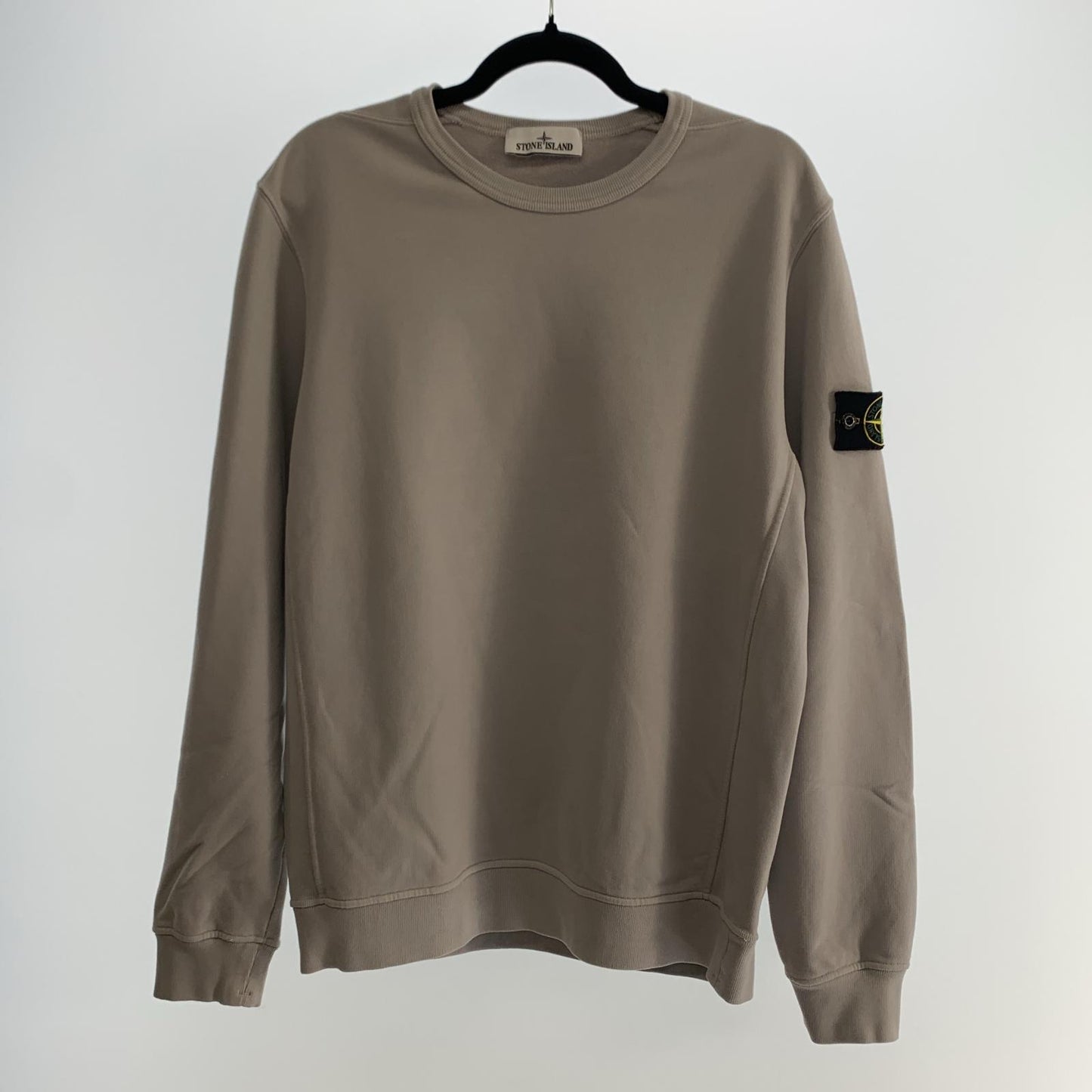 【中古】STONE ISLAND | ストーンアイランド スウェット 811562420 国内正規品 2024S/S グレー サイズ:L