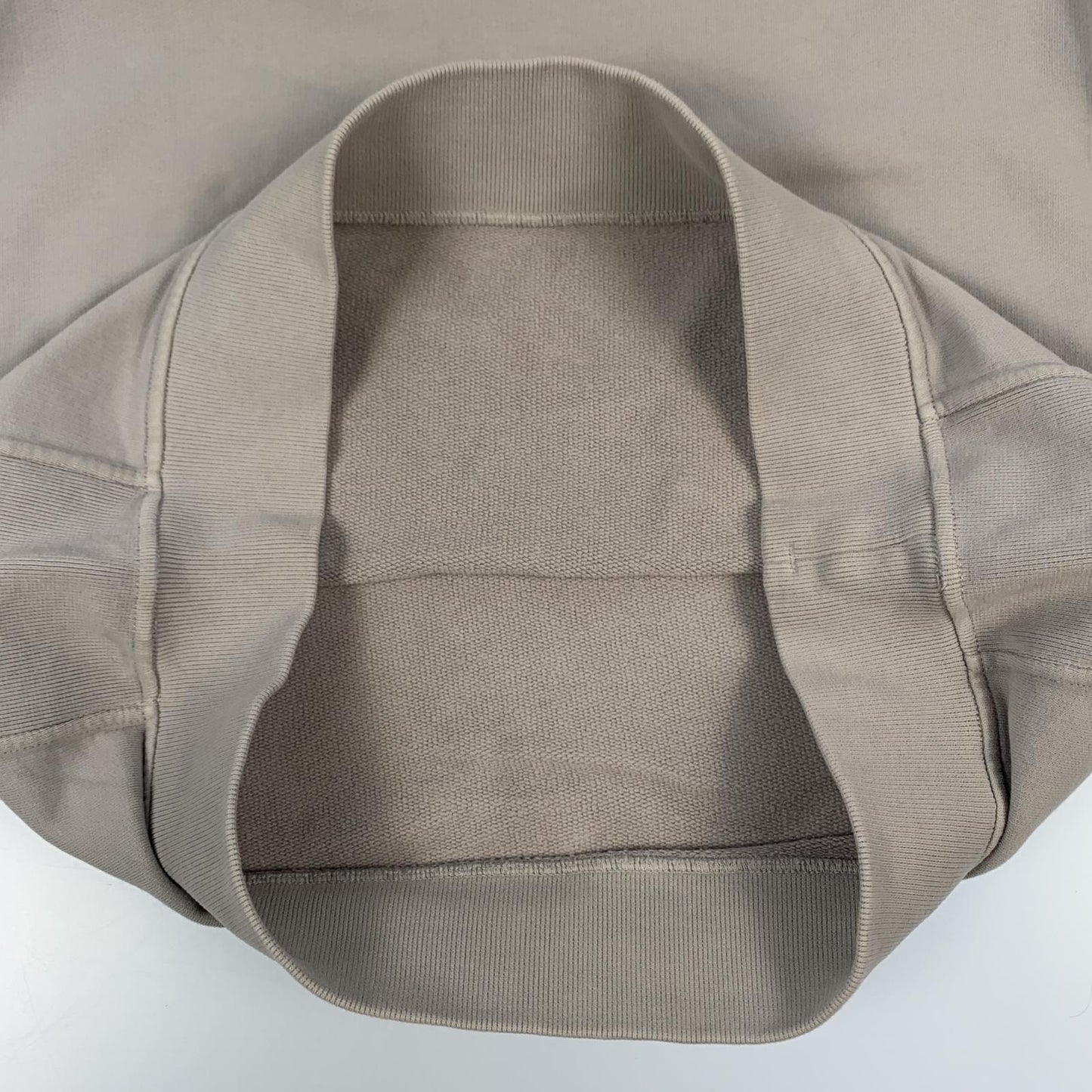 【中古】STONE ISLAND | ストーンアイランド スウェット 811562420 国内正規品 2024S/S グレー サイズ:L