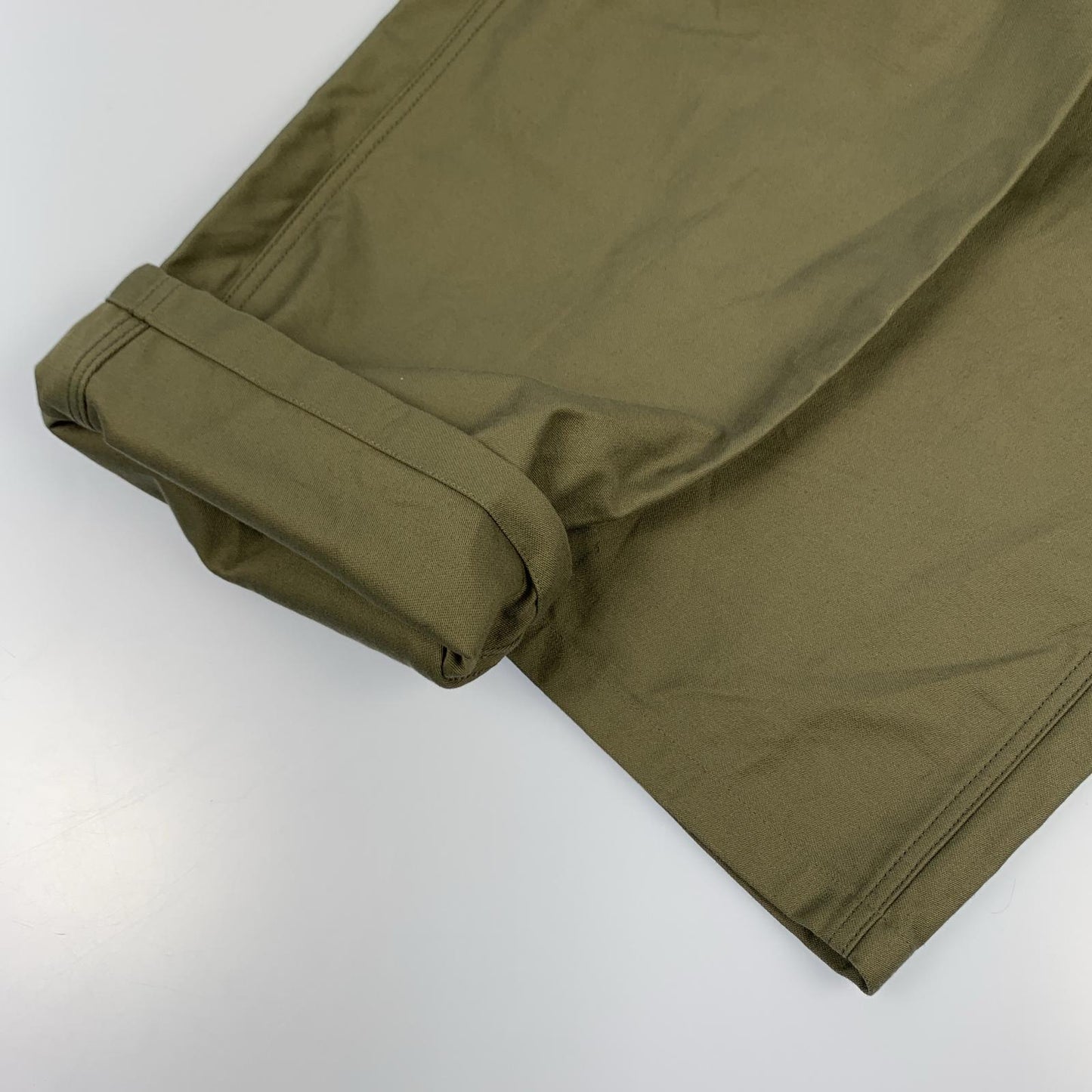 【中古】HYKE | ハイク BACK SATIN BAKER PANTS パンツ 13317 2025S/S オリーブ サイズ:4