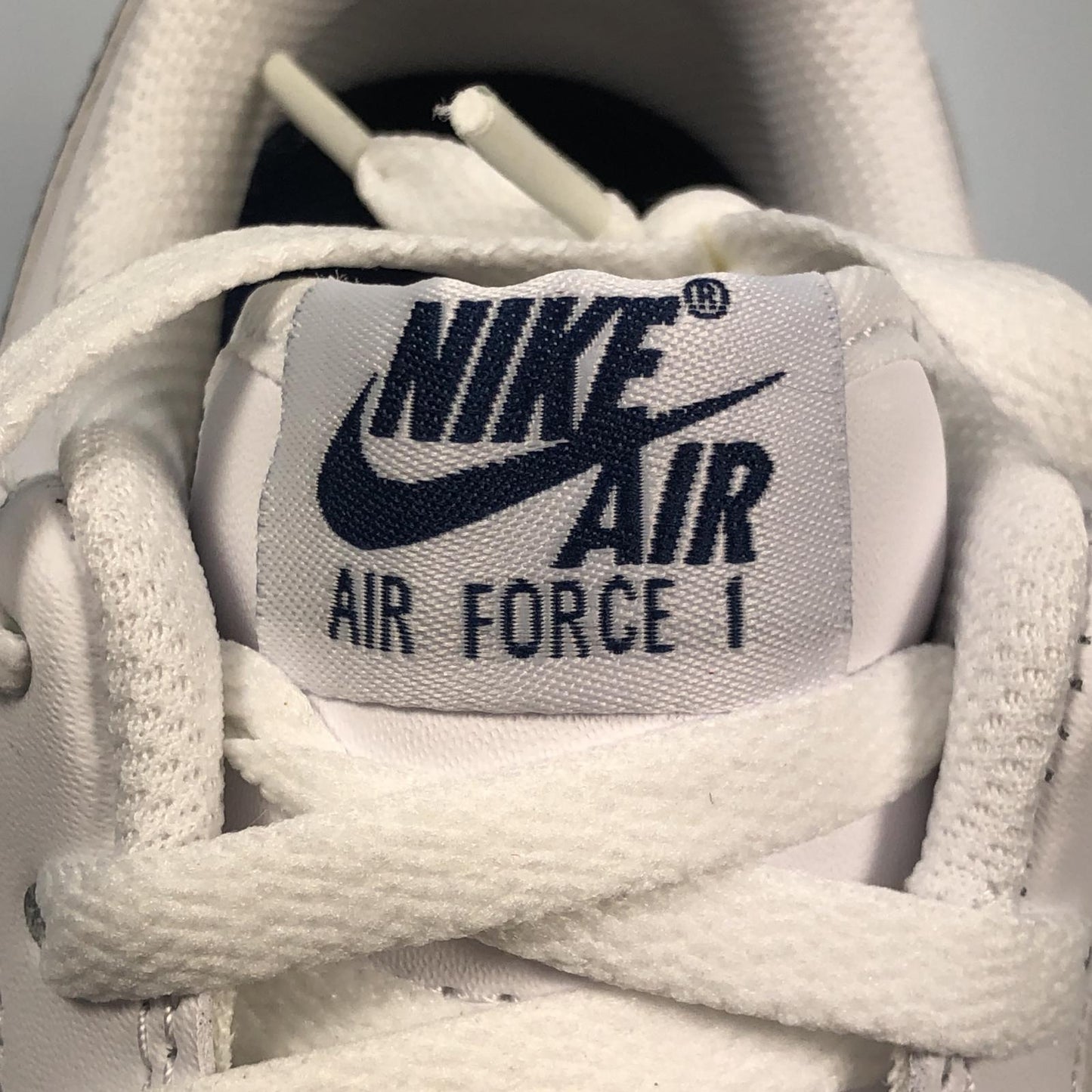 【中古】NIKE | ナイキ AIR FORCE 1 LOW スニーカー FJ4146-104 ホワイト 24cm