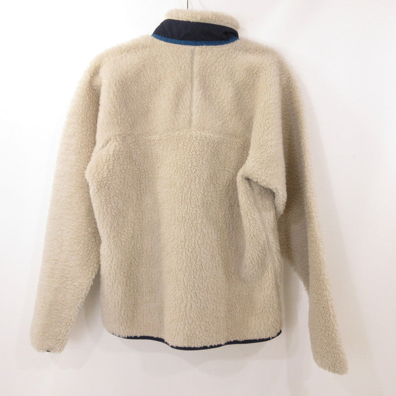 【中古】patagonia | パタゴニア クラシックレトロXジャケット その他トップス 23056 2021A/W アイボリー サイズ:M